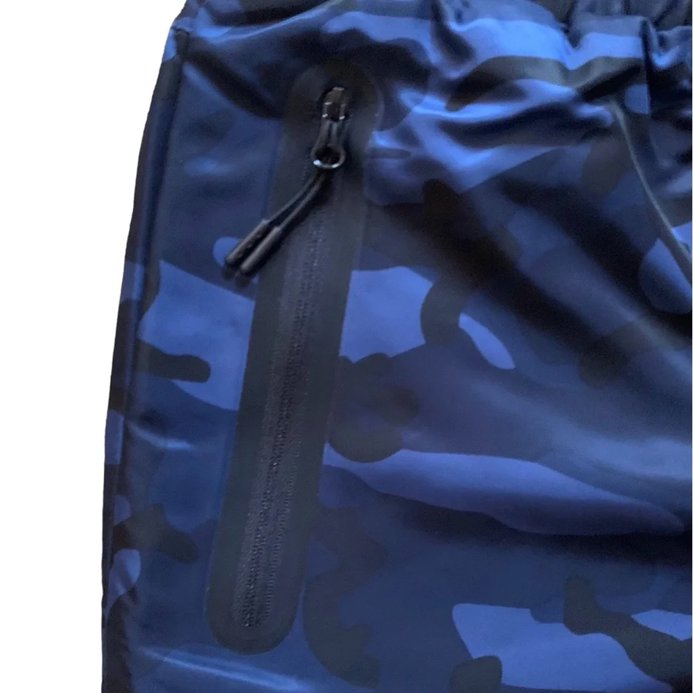 Koral Camouflage Layered Shorts Men Color Blue Size S